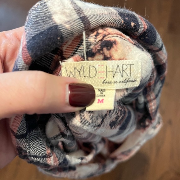 Hand-Bleached Flannel - Picture 3 of 3